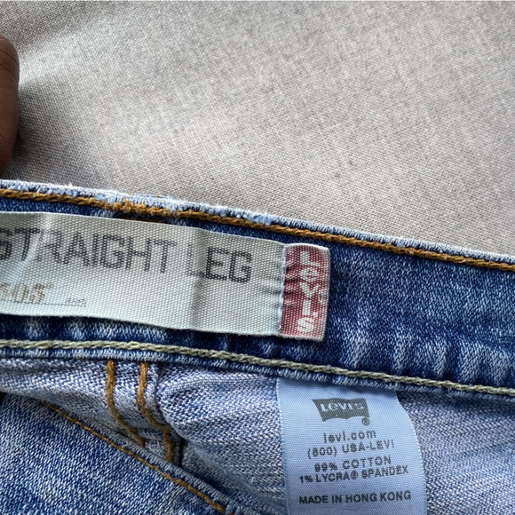 Vintage Levi’s 505 Jeans (10) - Picture 7 of 11